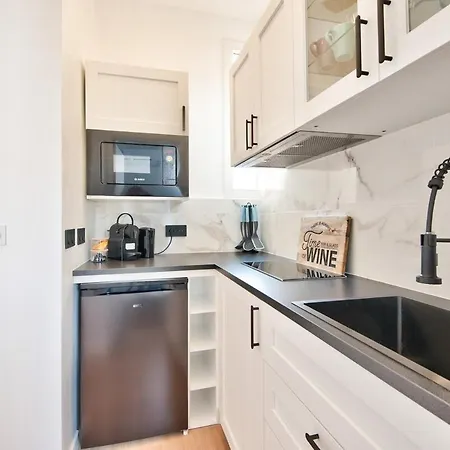 Cosy Centre Apartment